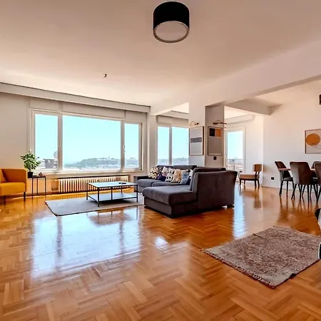 5-bedroom With Sea View Apartment Istanbul