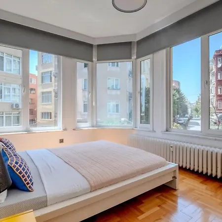 5-bedroom With Sea View Daire İstanbul